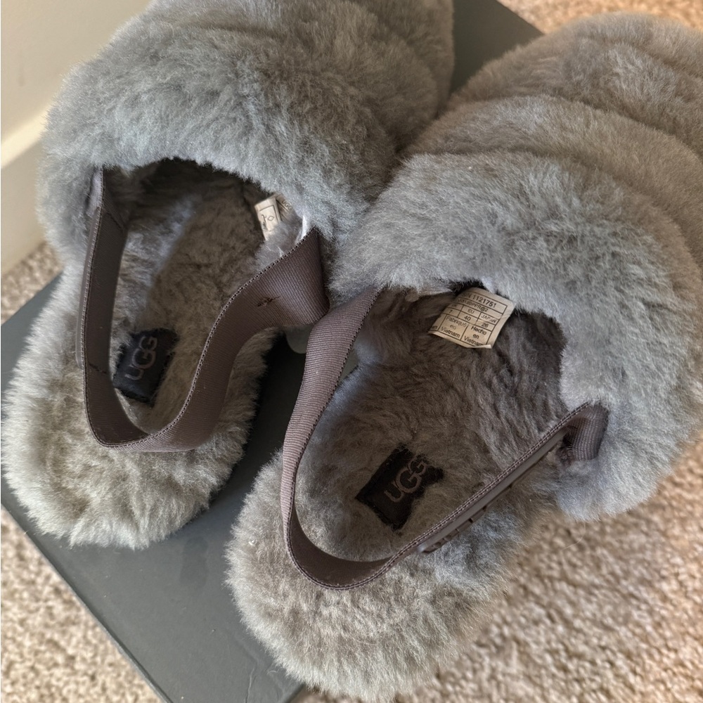 Ugg Slippers - image 5